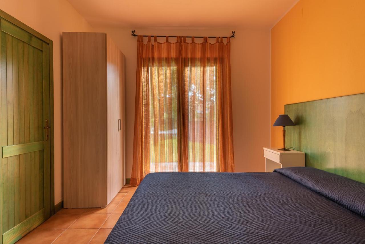 Apartment I Mirti Bianchi - Bilo 4 By Interhome Santa Teresa Gallura Exteriör bild