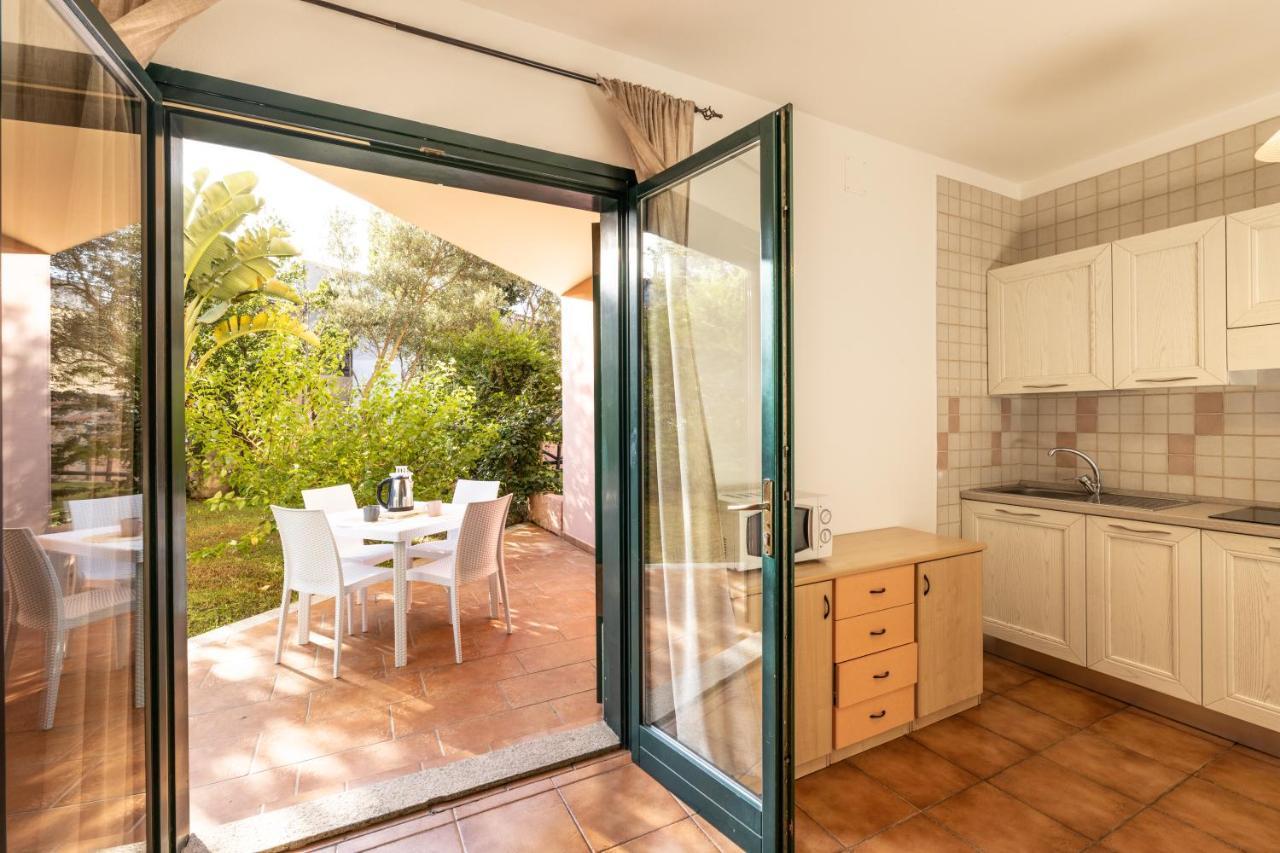 Apartment I Mirti Bianchi - Bilo 4 By Interhome Santa Teresa Gallura Exteriör bild