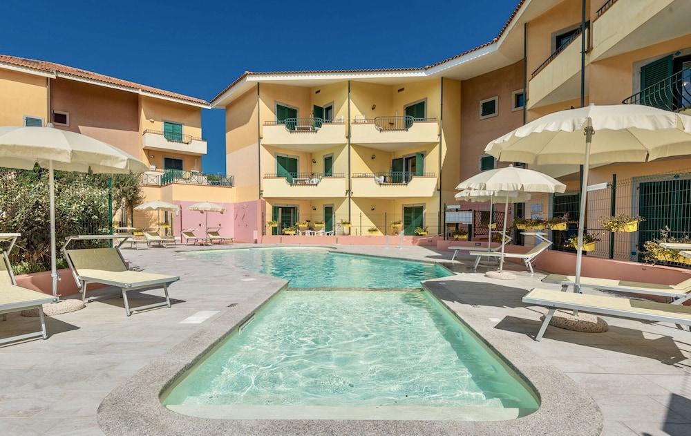 Apartment I Mirti Bianchi - Bilo 4 By Interhome Santa Teresa Gallura Exteriör bild